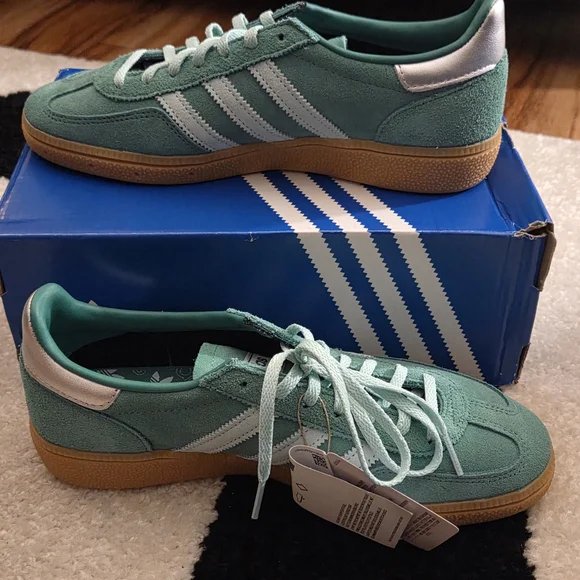 WOMEN'S ADIDAS HANDBALL SPEZIAL - Picture 2 of 6
